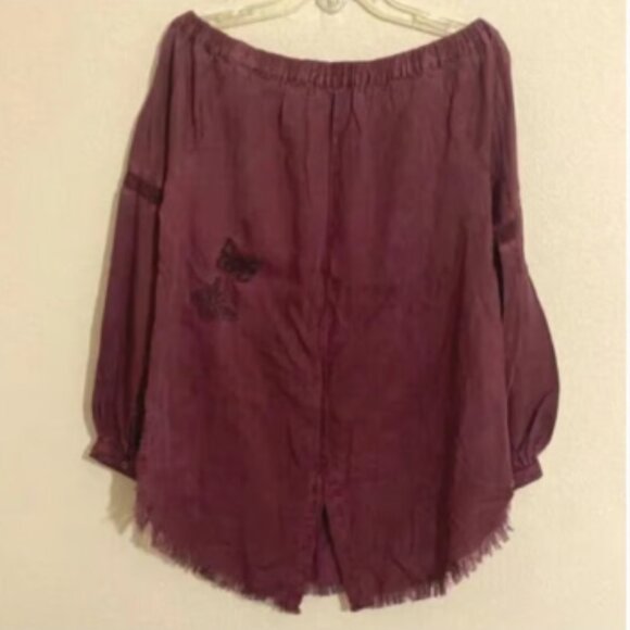 STANDARD GRACE Women's Off The Shoulder Blouse Top w Butterfly Embroidery Sz M - Picture 2 of 9